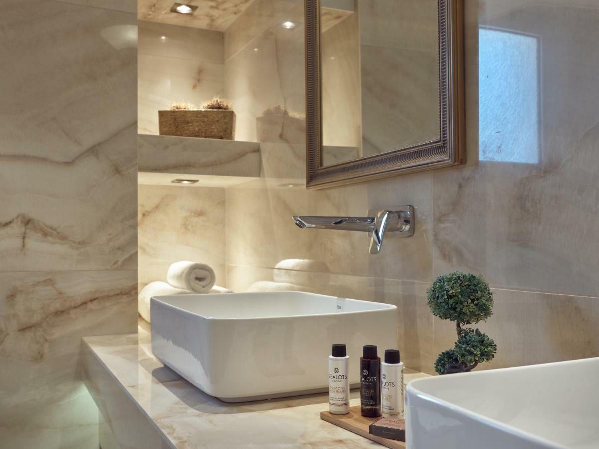 Golden July Luxury Villa Akrotiri  Extérieur photo