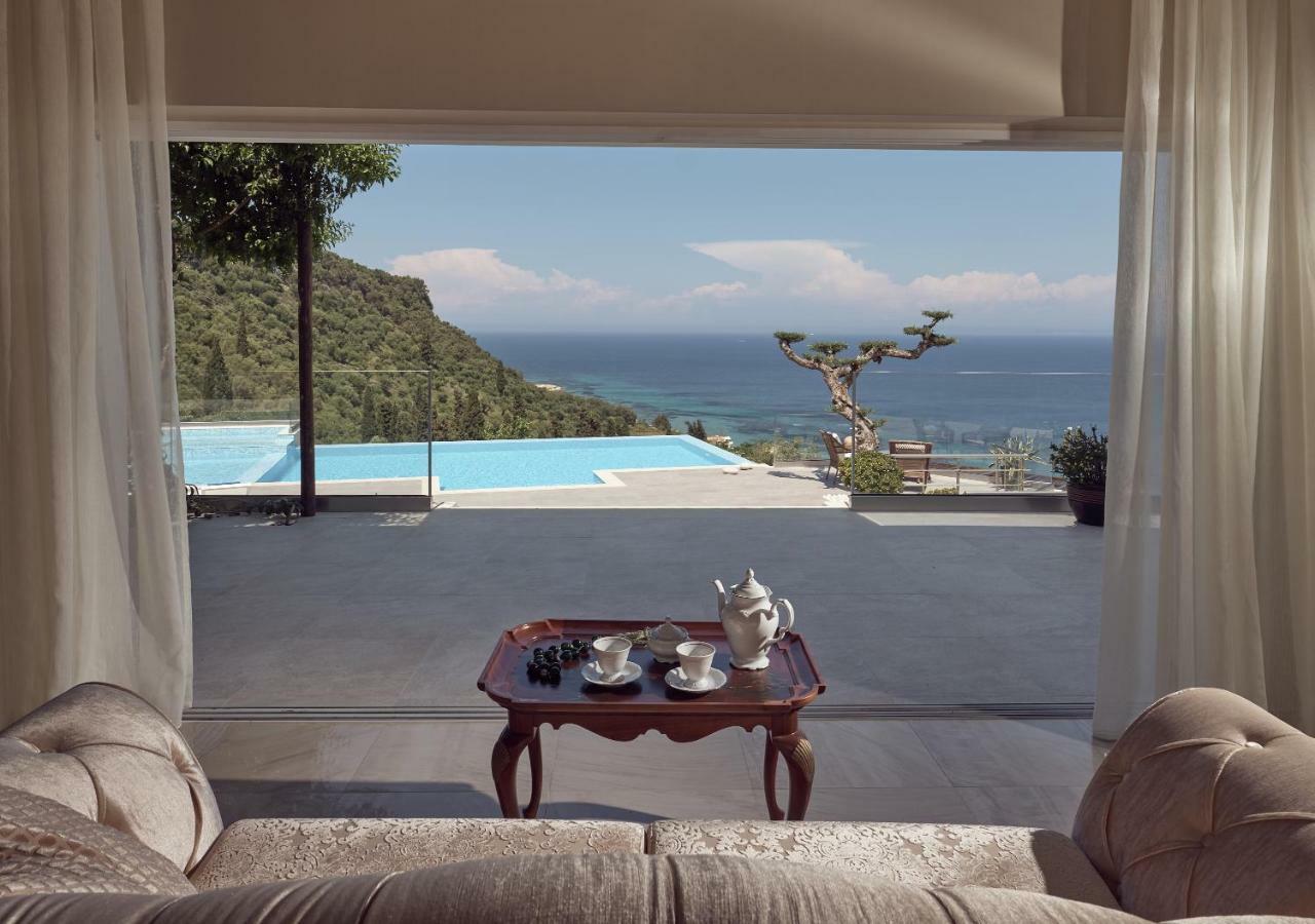 Golden July Luxury Villa Akrotiri  Extérieur photo